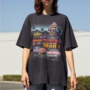 Brandy Melville oversized graphic t-shirt